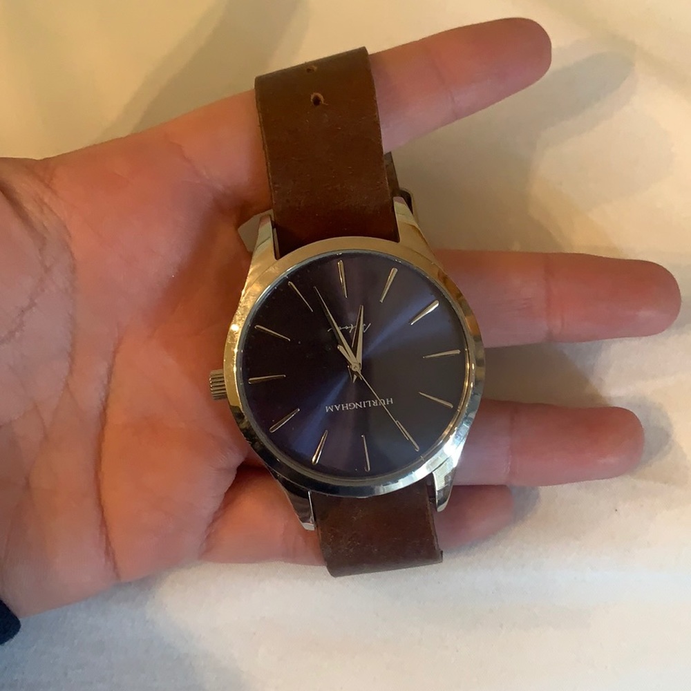 MENS WATCH - hardly worn